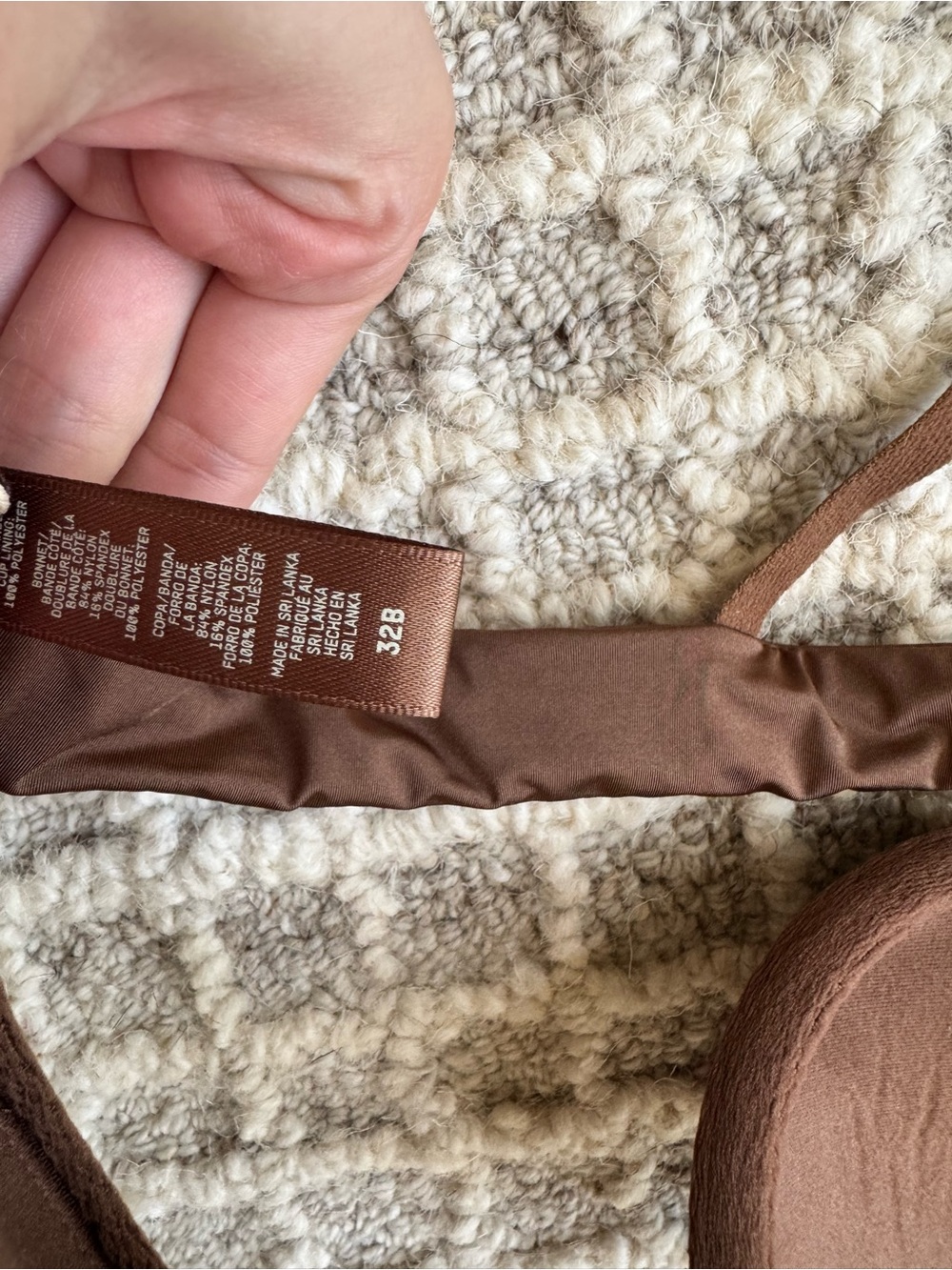 SKIMS Brown Smooth T-Shirt Bra - Picture 3 of 3